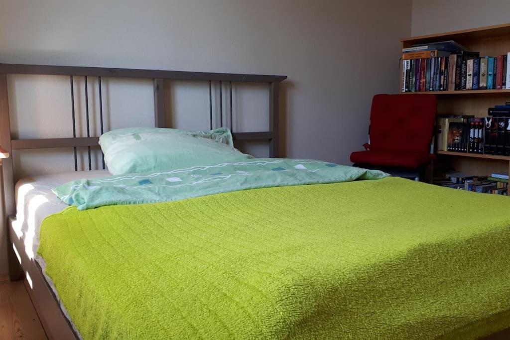 Private Room In Our Home With Free Vvo Ticket & Cats Pirna Ngoại thất bức ảnh